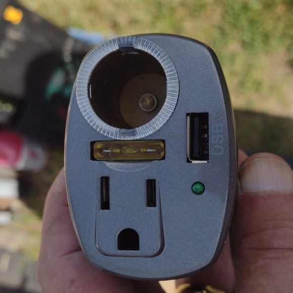 Enercell Black Car Power Inverter NWOT - Picture 3 of 4